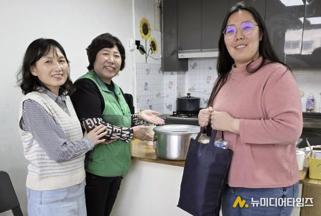 수원시 권선구 세류3동 새마을부녀회, 사랑의 간식 나눔으로 어린이 웃음꽃 활짝!