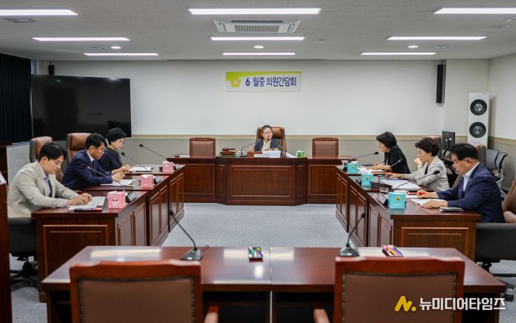 6월중 의원간담회