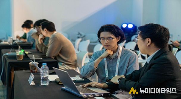 2025 D-Tech 부산 디자인 융합 IR 데모데이