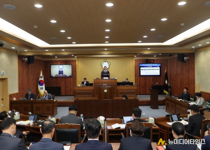 가평군의회, 제333회 임시회 개회