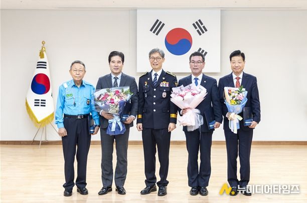 강서경찰서 경찰의 날 행사 ‘경찰청장 감사장 수상’ (사진 우측 두 번째)