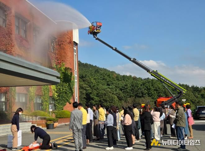 태안교육지원청, 태안119안전센터 연계 합동 소방훈련 진행