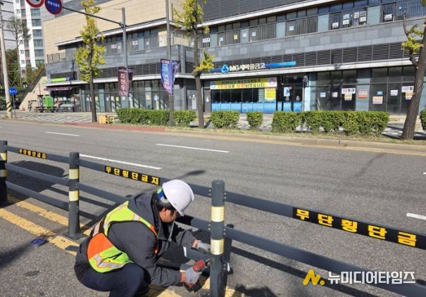 ‘무단횡단 금지 울타리 가로대’ 재활용으로 자원순환 실천