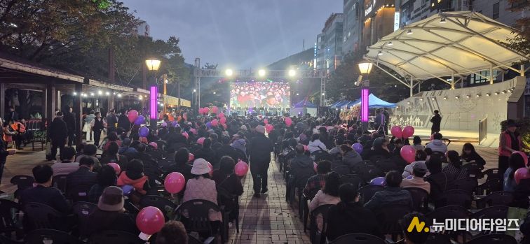 김해시 제8회 장유2동 가을음악회