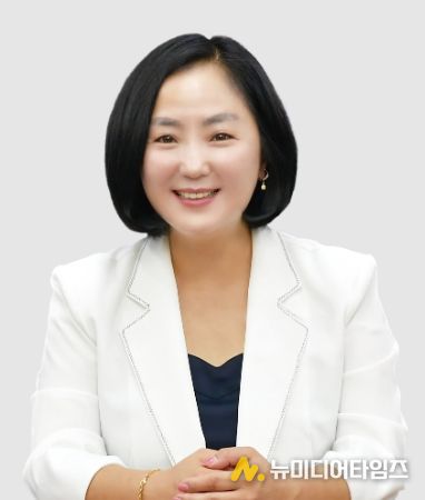 “제1회 맨발걷기 딱 좋은 양평” 맨발걷기 대회 성료, 지민희 양평군의회 부의장 동참