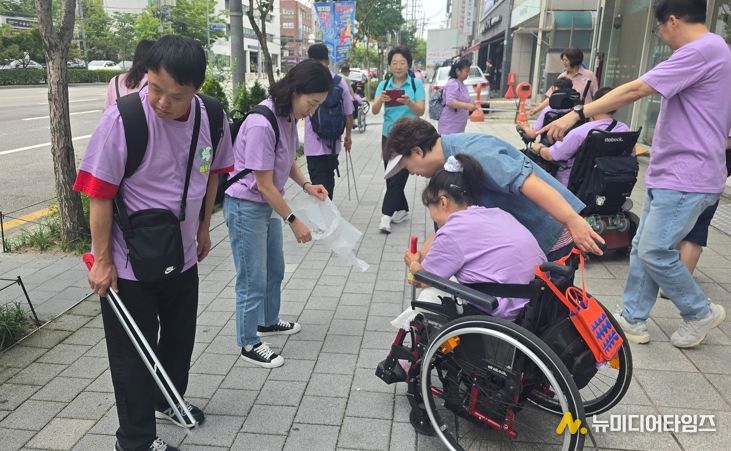 동대문구, 장애인시설과 ‘같이 걷는 봉사’ … 3개월간 200명 참여