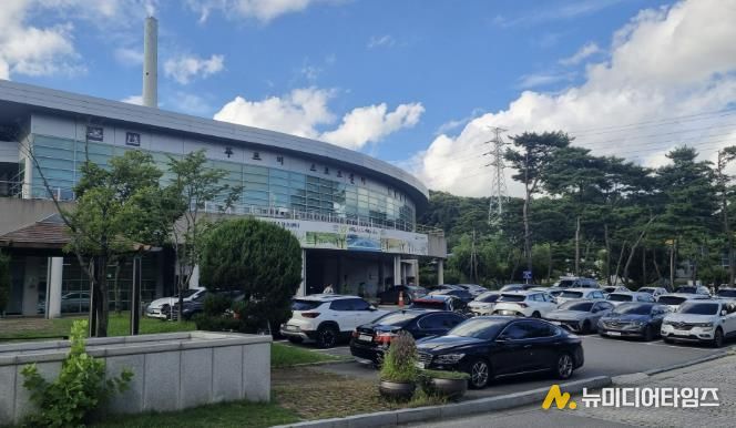 청주시 푸르미스포츠센터, 주차장 증설로 이용객 편의증진 도모