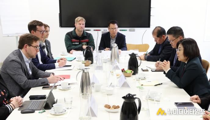 김보라 안성시장, 독일 베를린서 사회혁신·재생에너지 우수사례 벤치마킹