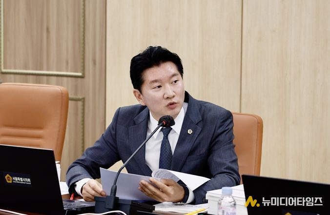 발언하는 최진혁 의원