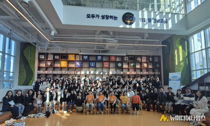 2025년 학생사회참여 발표 축제에서 함께 고민하다