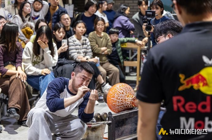 경기공예페스타 여주_국제 유리 공예 워크숍