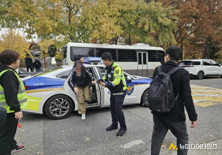 지난 2024년 문정고등학교 앞에서 이동 지원하는 현장 모습