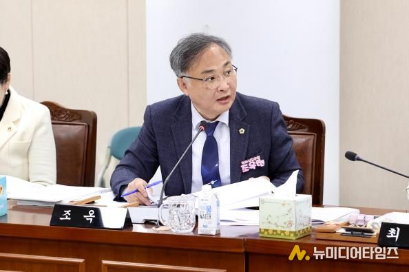 조옥현 전라남도의원, “신중년 일자리, 전화 상담으로 끝나는 정책 돼선 안 돼”