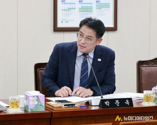 박문옥 전남도의원, “청소년이 클릭 한 번이면 유해환경 노출” 지적