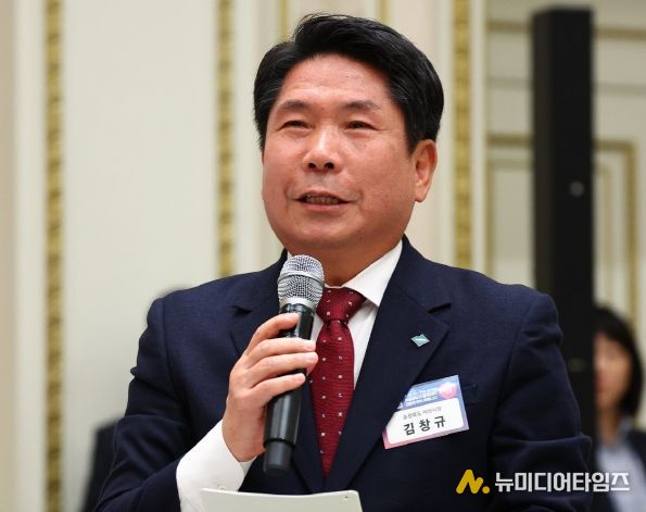 김창규 제천시장, 대통령 주재 국정설명회서 지방 인력운영 제도 개선 등 건의