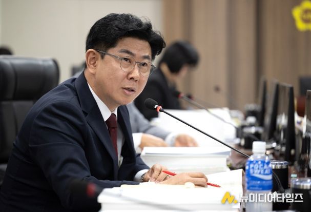 경기도의회 윤충식 의원