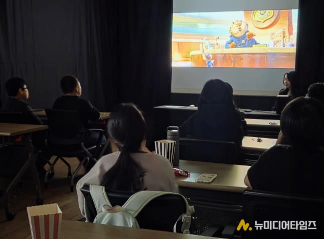 드림스타트 영화 속 마음 돋보기 프로그램 현장