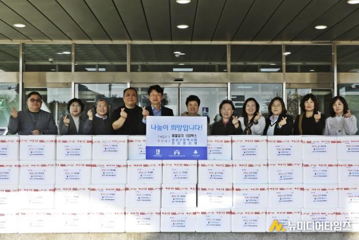 수원시 권선구 지역사회보장협의체, 제철김치 나눔 전달식 가져