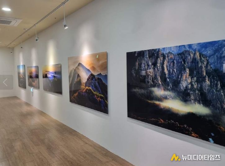 충북 괴산생태뮤지엄 ‘국립공원 특별 사진전’