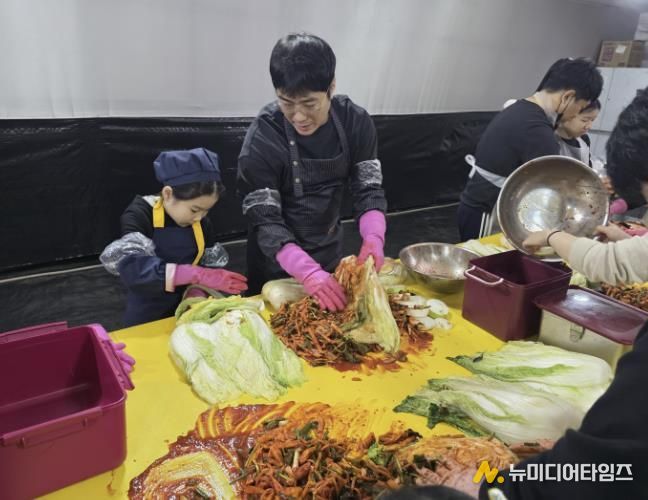 시민 100가정 참여한 ‘제5회 시흥시 로컬푸드 김장체험’ 개막