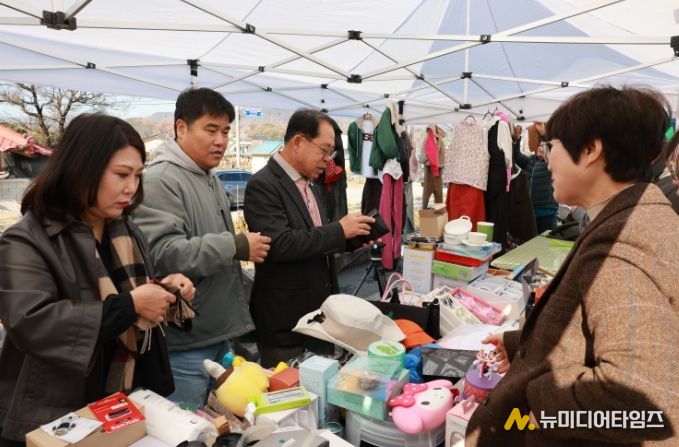 제천시의회, 플리마켓 물품 기부