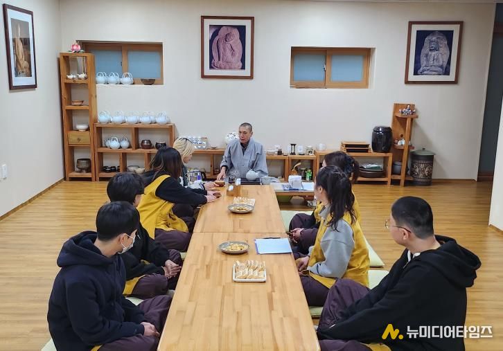 충주시학교밖청소년지원센터, 템플스테이 문화체험 진행
