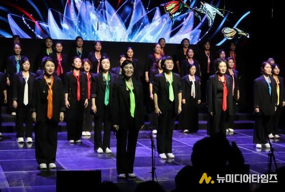 달성군립합창단, ‘가을 愛 노래’ 로 관객과 함께한 음악의 밤