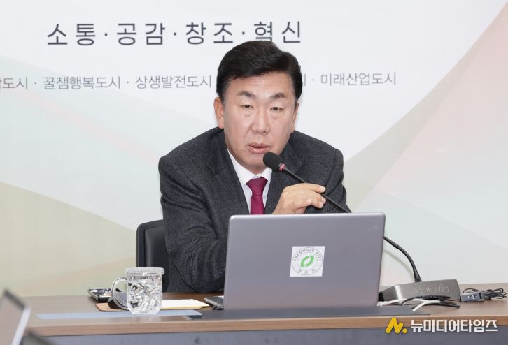 이범석 청주시장 “영하권 날씨 시작, 한파‧폭설에 신속 대응” 주문