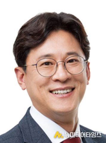 양영수 의원(진보당, 아라동 을 지역구)