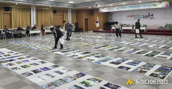 작품 심사 현장