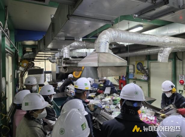 시흥도시공사, 주민해설사 대상 환경미화타운 견학프로그램 진행