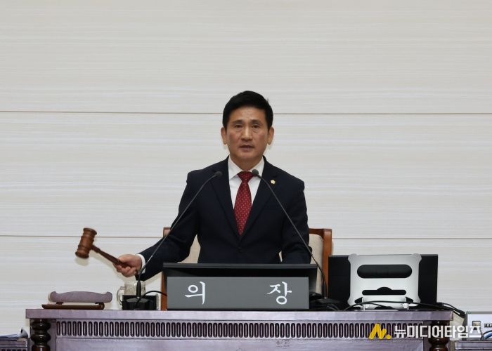 용산구의회 제302회 제2차 정례회 개회, 김성철 의장