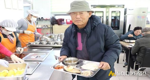 묵호노인종합복지관, 어르신께 영양 가득한 식사 제공