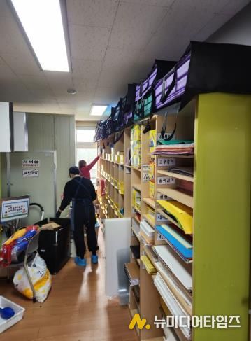 서산교육지원청 학교지원센터, 서산동문초 도서실 정리 지원 실시