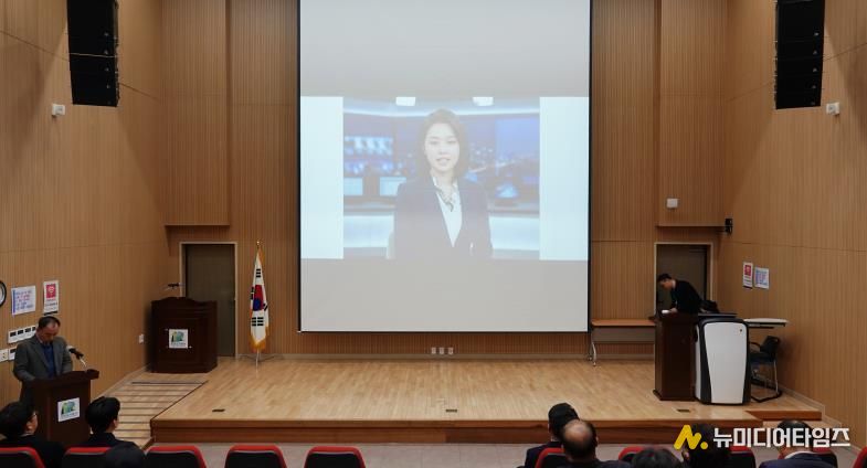 천안도시공사, AI 기반 명예직원 ‘유순’ 정식 도입