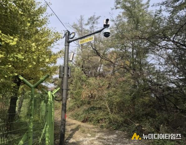 서울둘레길2.0 도봉구 구간에 설치된 지능형 폐쇄회로 텔레비전