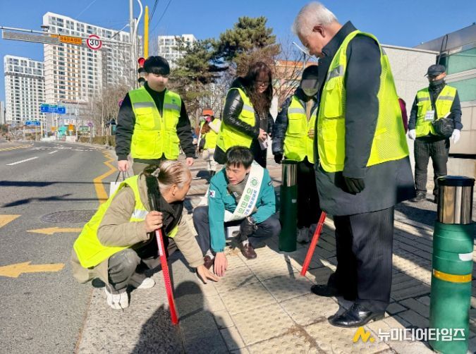 백현조 산업건설위원장, 북구지역 보행약자 이동편의ㆍ안전시설 실태점검