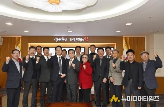 김태흠 지사, 11일 한국공인중개사협회 충청남도회와 간담