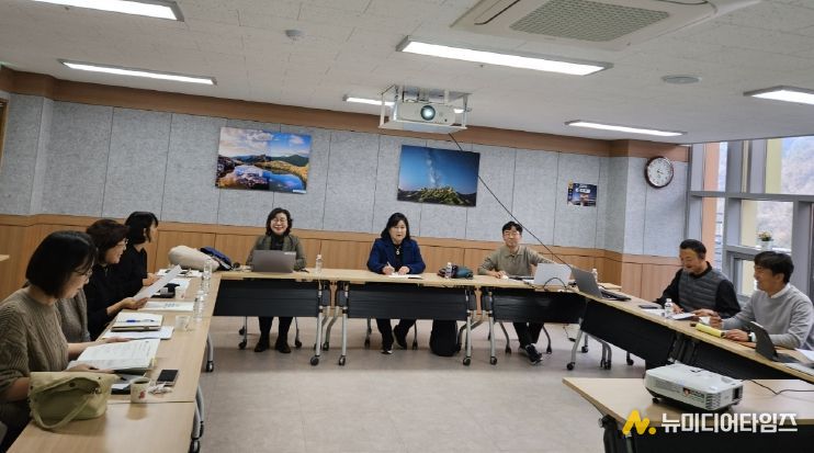 홍천교육지원청, 2026년 주요 업무계획 수립을 위한 워크숍 개최