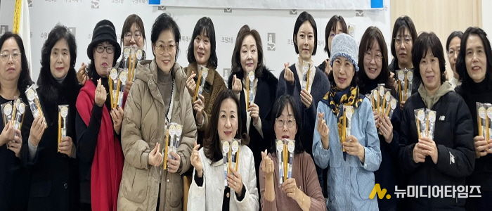 수원시 장안구 조원2동 통장협의회, 취학아동 입학 선물 전달