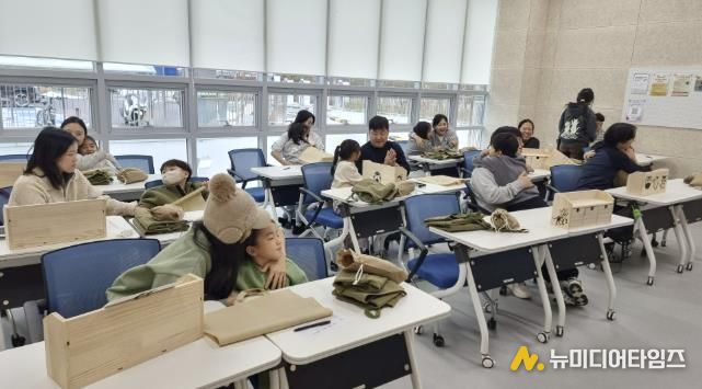 하남문화재단, 크리스마스 특집 생활문화아카데미 ‘생긋’ 성황리 종료! 사전 예약 3일 만에 마감