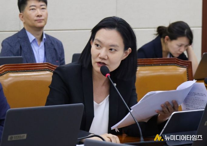 더불어민주당 김남희 국회의원(경기 광명을)