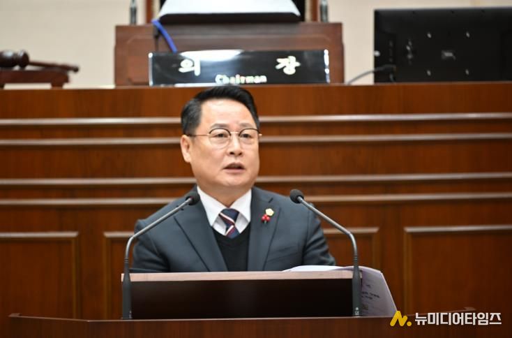 완주군의회 성중기 의원, “조례의 실효성 강화…완주군 입법평가제 도입 서둘러야”