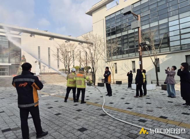 금산다락원 금산소방서 합동 무각본 소방훈련 모습