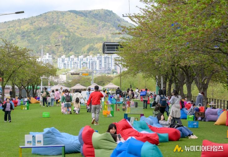 순천시립도서관, 2025년 시민 중심 독서·문화 서비스 결실