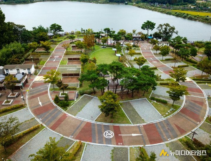 1. 천안국민여가캠핑장 전경사진.