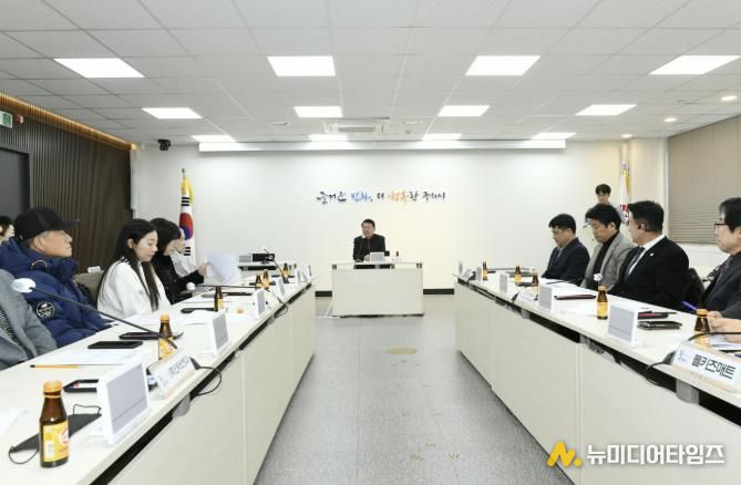 구리시, 2026년 신년 맞아 5개 기부처 따뜻한 나눔 전달식 개최