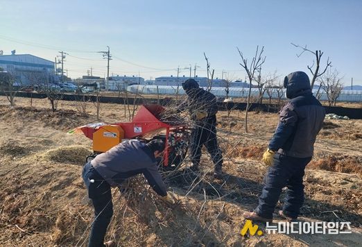 영농 부산물 파쇄 무료 지원사업 시행