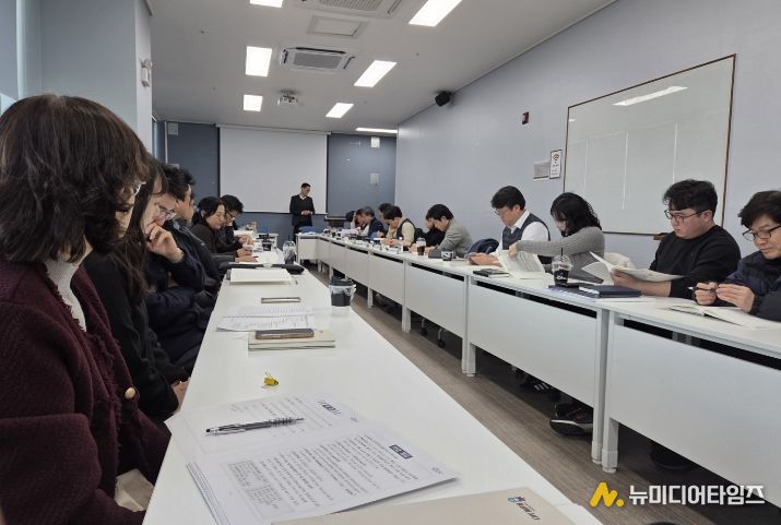 ‘다목적방사광가속기 성공구축’ 협력 방안 논의