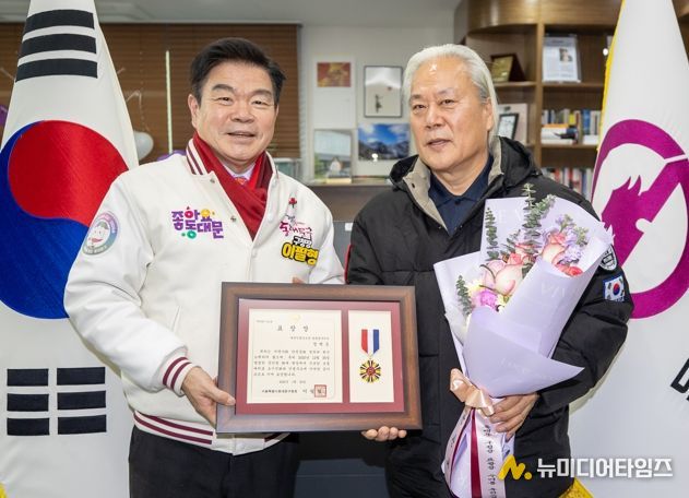불길 앞에 먼저 뛰어든 시민…동대문구, 장안동 화재 ‘숨은 영웅’ 표창